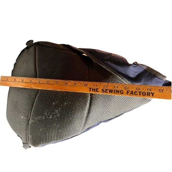 DCL Disney Cruise Line One Shoulder Sling Backpack Blue Gray Castaway Club Mesh - Picture 12 of 12